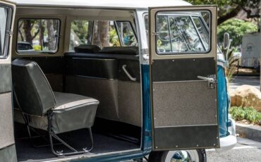 Vw-bus-type-ii-1964-5