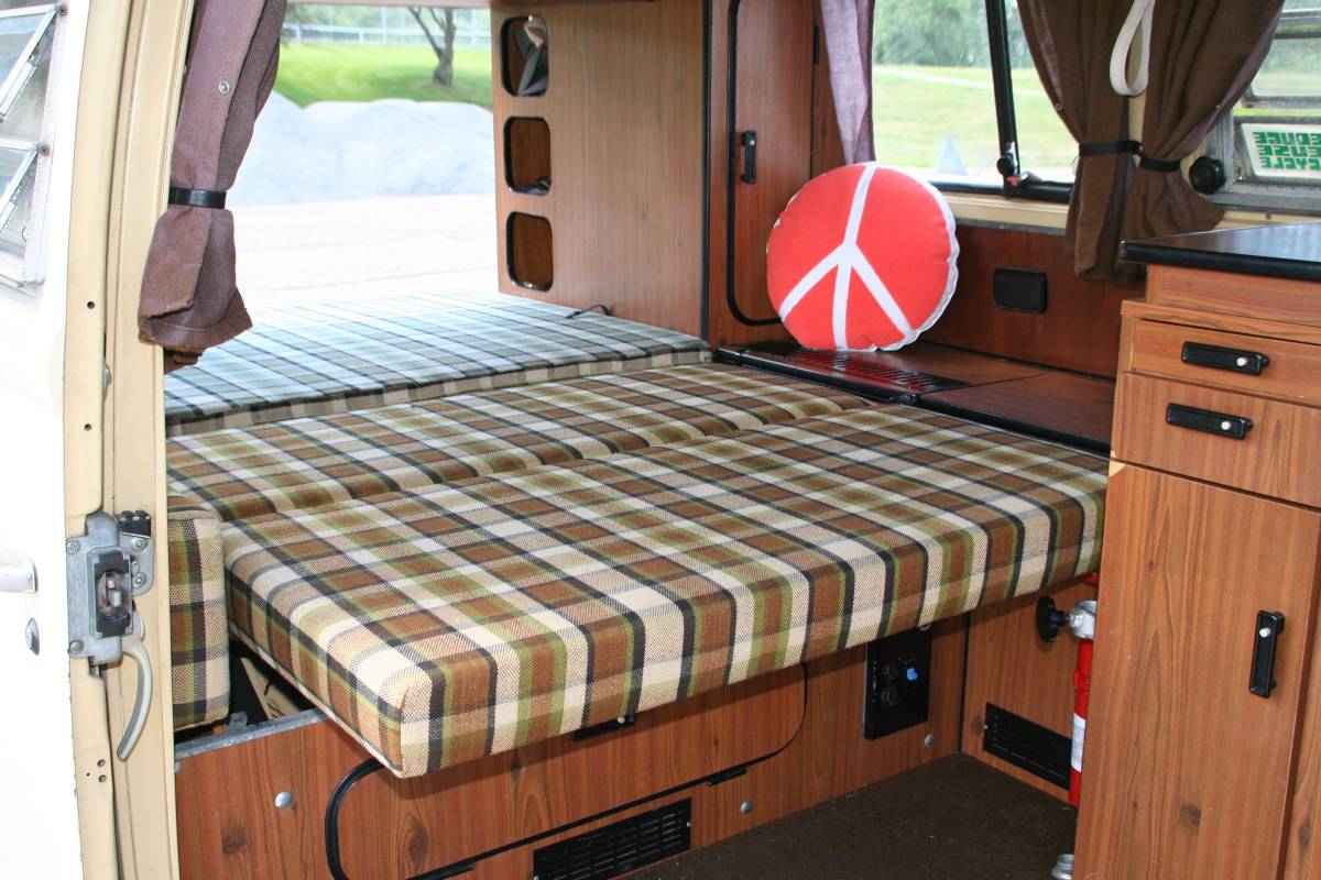 Vw-bus-westfalia-1978-brown-6