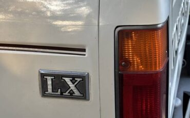 Vw-caddy-vw-rabbit-pick-up-1981-white-20