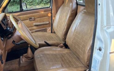 Vw-caddy-vw-rabbit-pick-up-1981-white-4