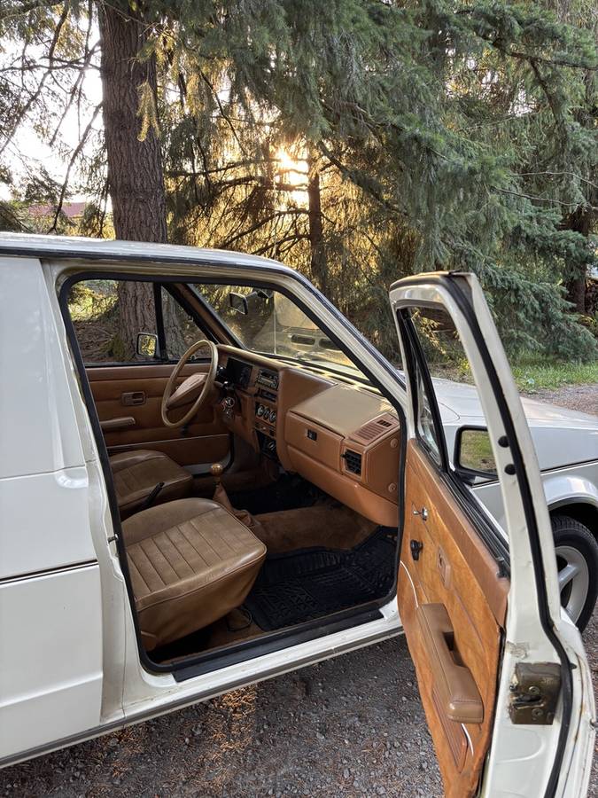 Vw-caddy-vw-rabbit-pick-up-1981-white-5