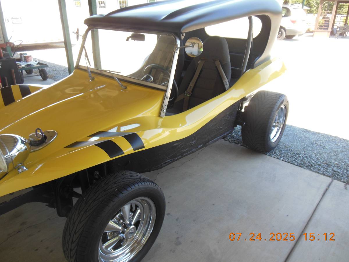 Vw-dune-1968-yellow-2