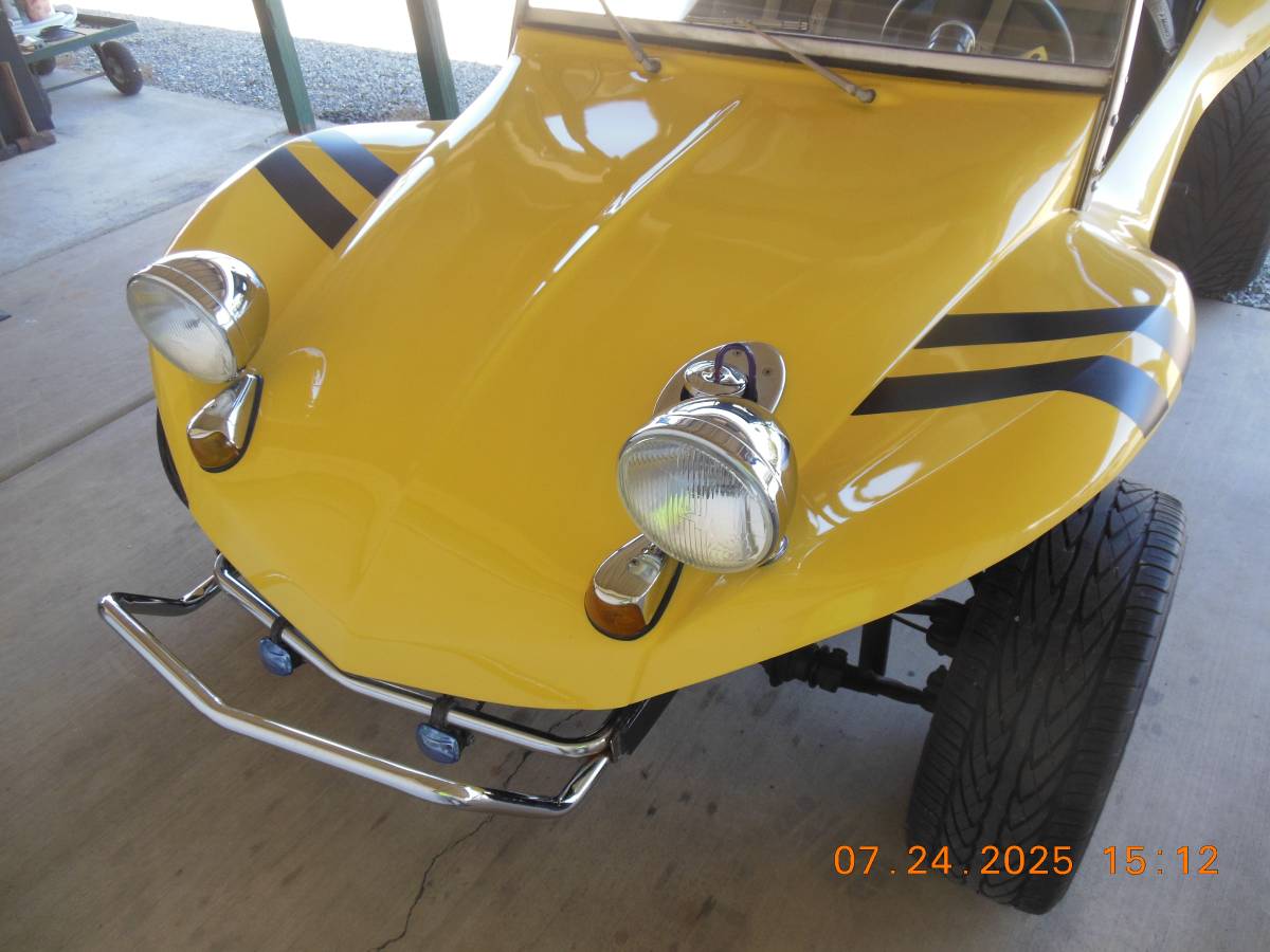 Vw-dune-1968-yellow-3