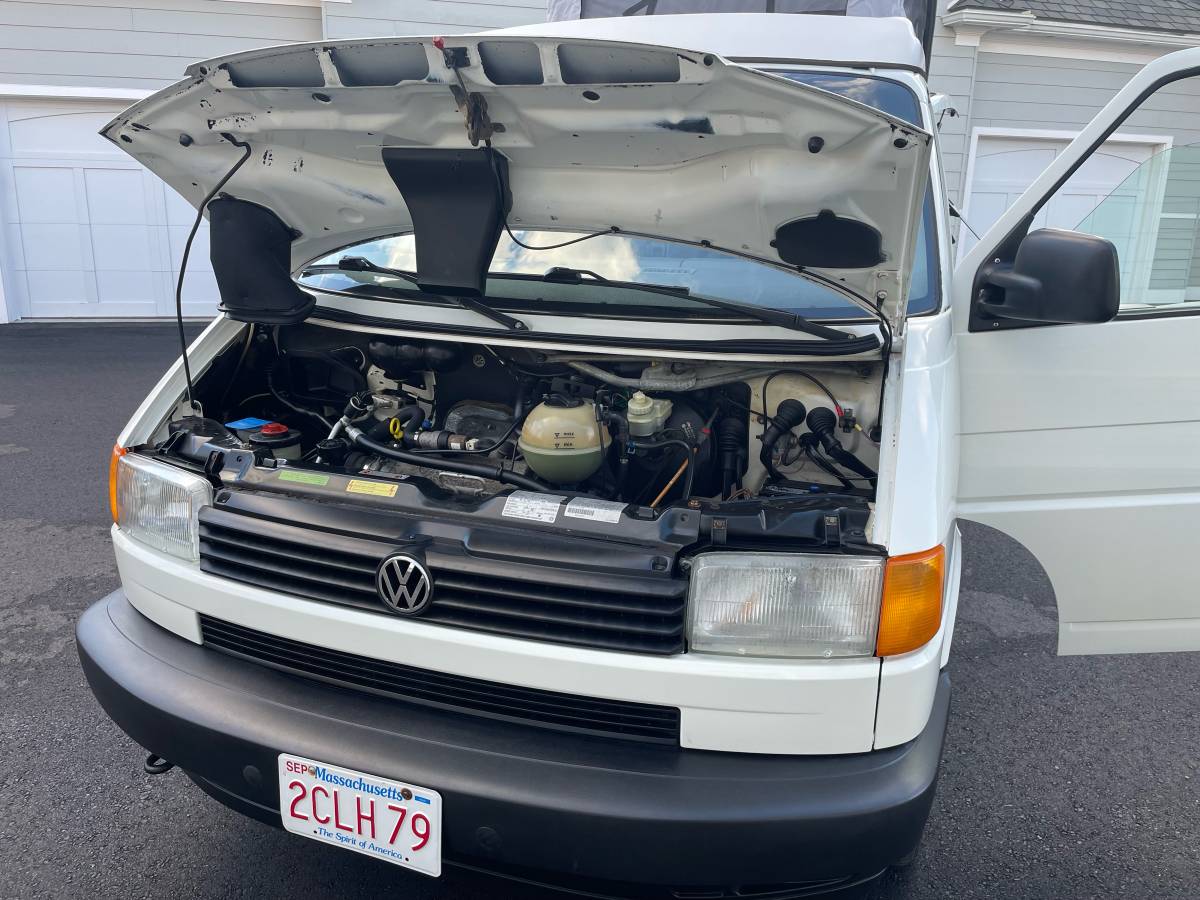 Vw-eurovan-1995-white-2