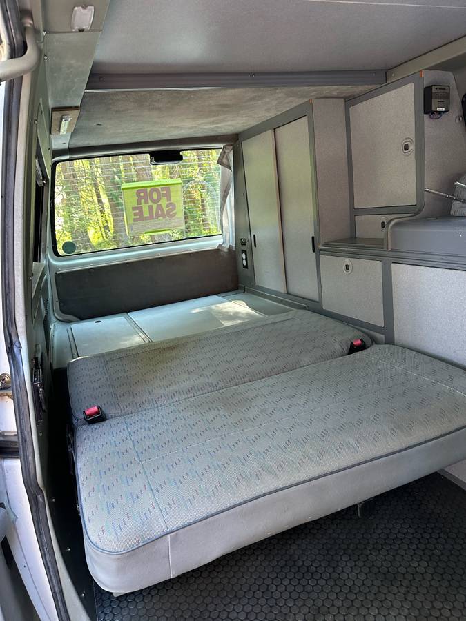 Vw-eurovan-camper-1995-white-14