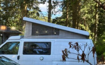 Vw-eurovan-camper-1995-white-17