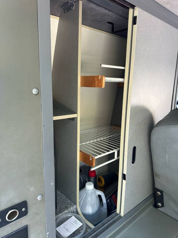 Vw-eurovan-camper-1995-white-9