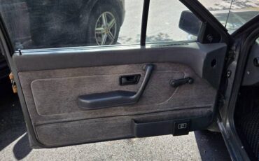 Vw-fox-1988-grey-12