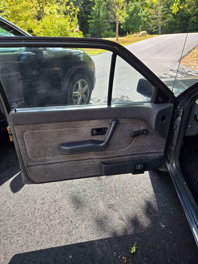 Vw-fox-1988-grey-12