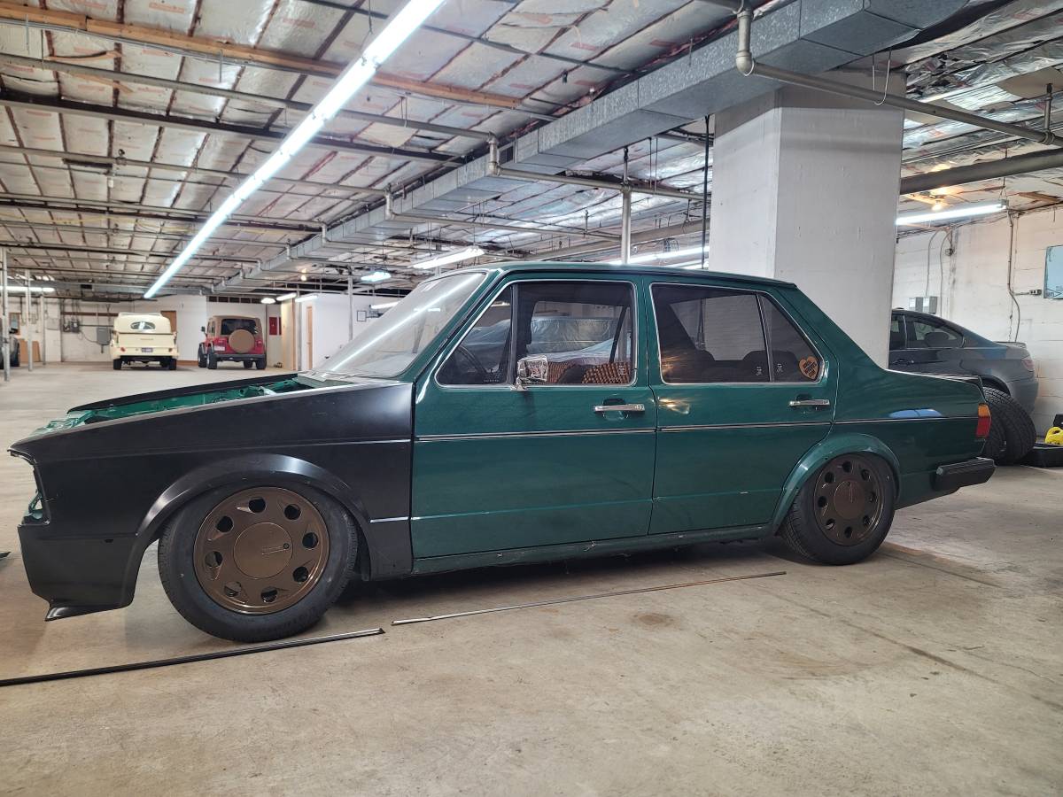 Vw-jetta-1983-green-1