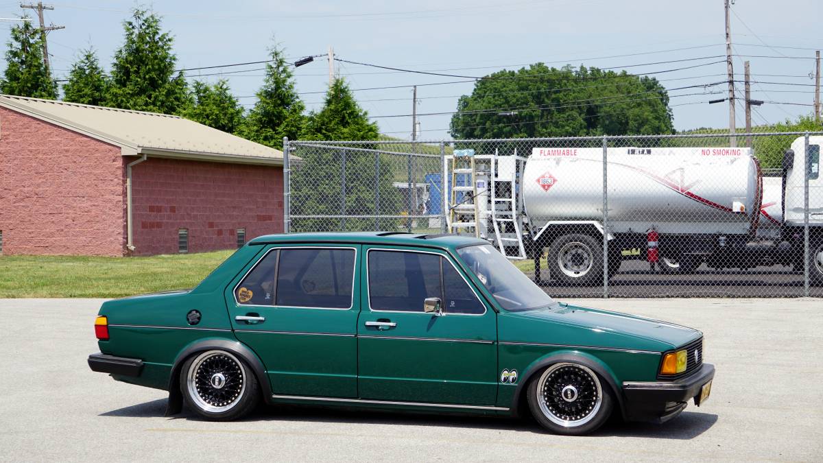 Vw-jetta-1983-green-13