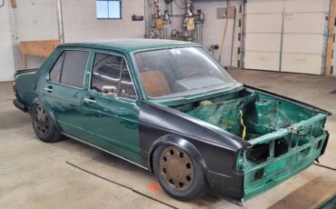 Vw-jetta-1983-green-8