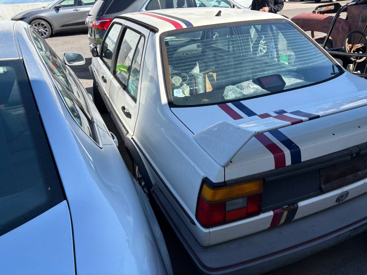 Vw-jetta-1988-white-1