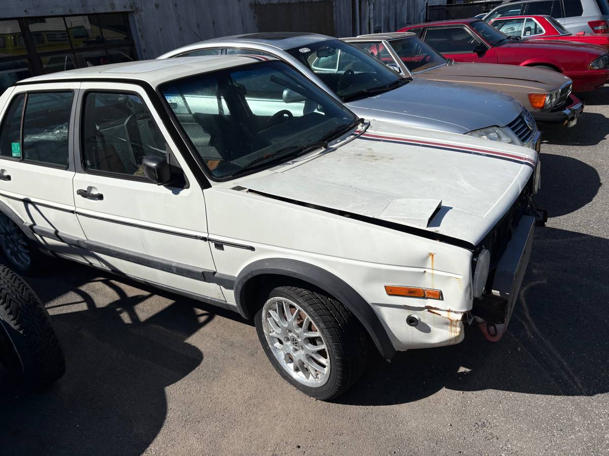 Vw-jetta-1988-white-3