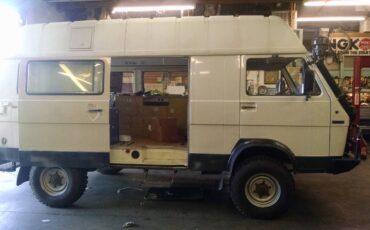 Vw-lt45-diesel-1985-white-9
