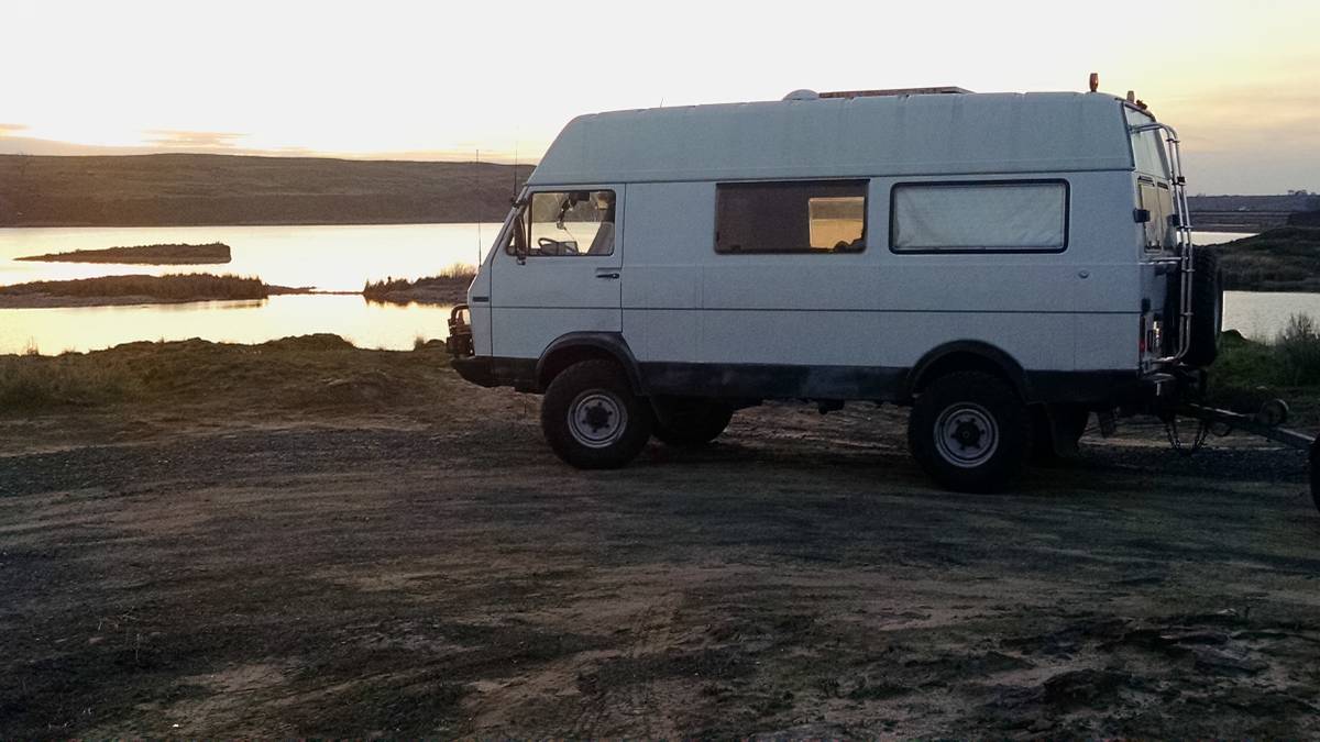 Vw-lt45-diesel-1985-white