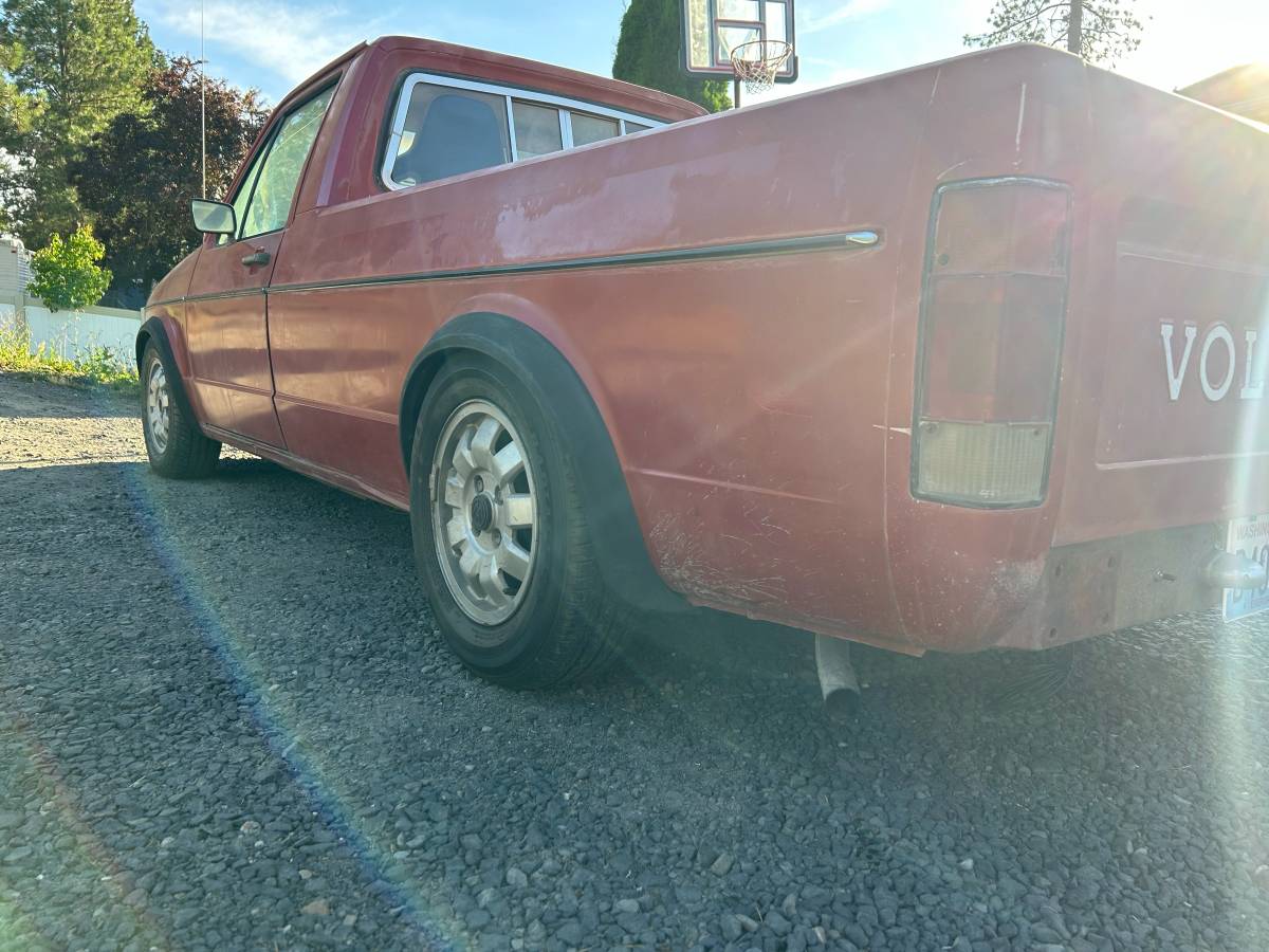 Vw-rabbit-truck-1981-red-3