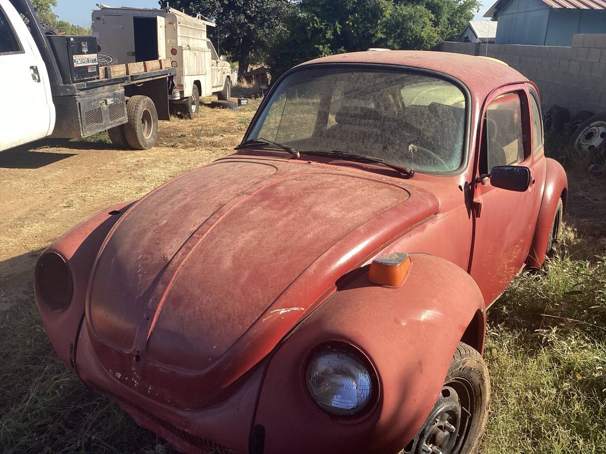 Vw-super-beetle-1973-red-4