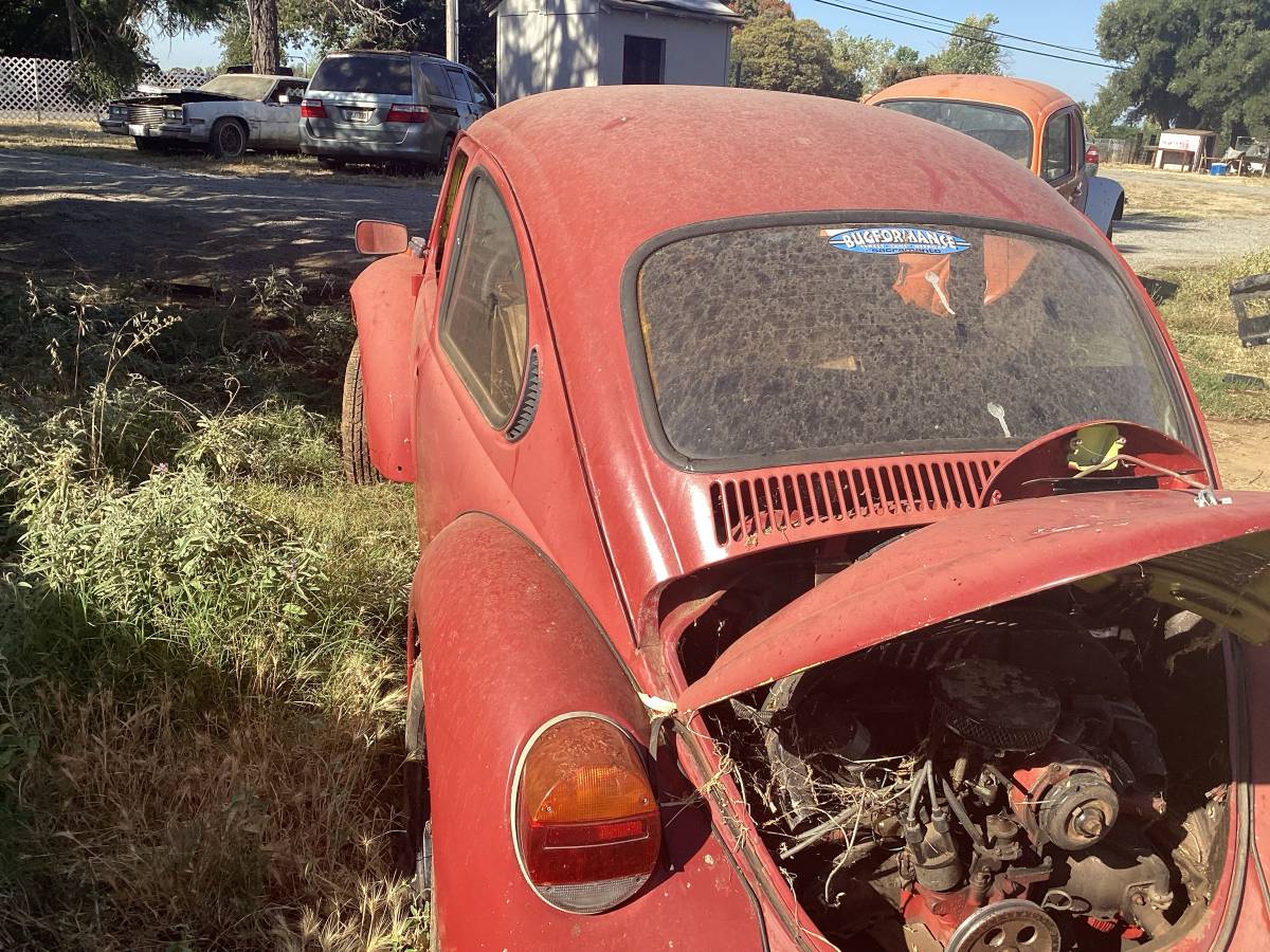 Vw-super-beetle-1973-red