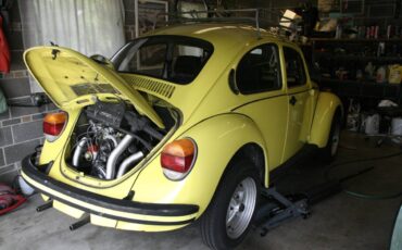 Vw-super-beetle-1973-yellow-1