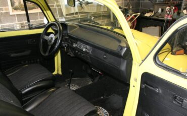 Vw-super-beetle-1973-yellow-3