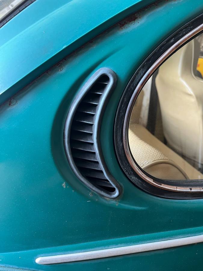 Vw-super-beetle-1974-green-18
