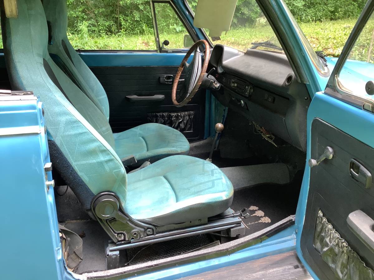 Vw-super-beetle-1979-4
