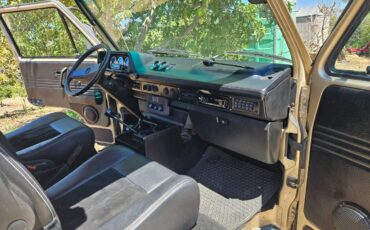Vw-syncro-1987-silver-11