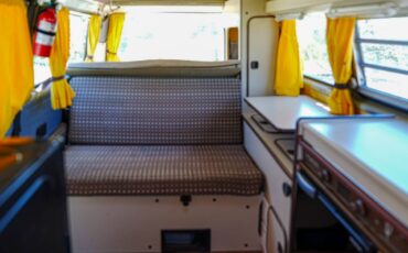 Vw-syncro-1987-silver-13