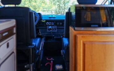 Vw-syncro-1987-silver-14