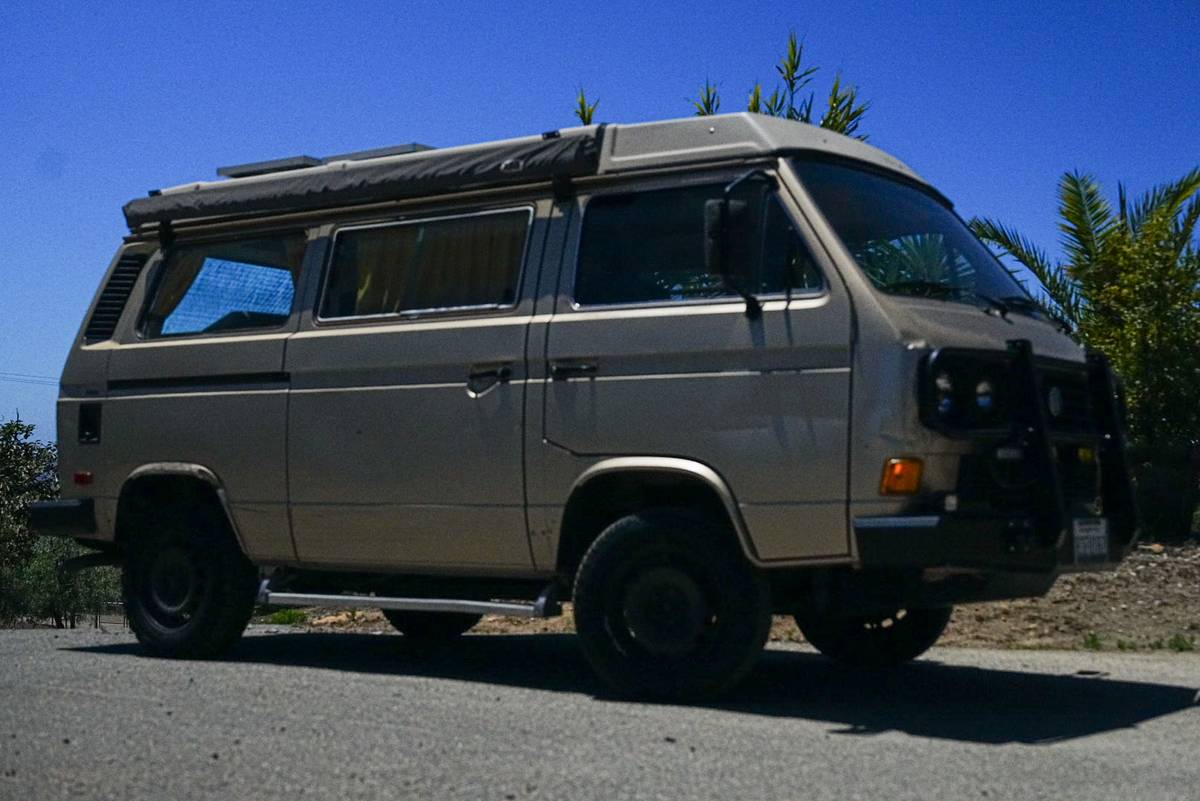 Vw-syncro-1987-silver-7