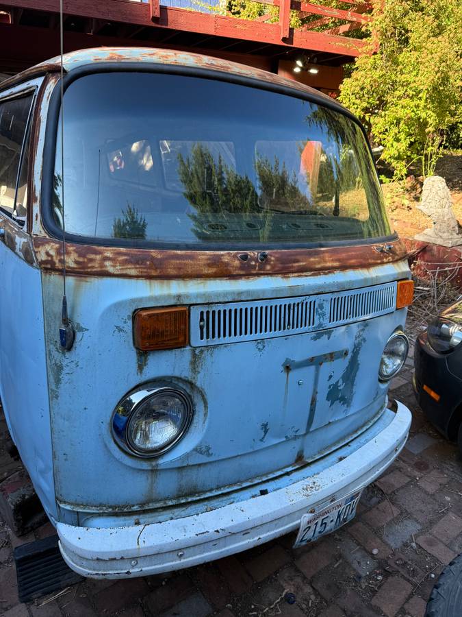Vw-transporter-1975-blue