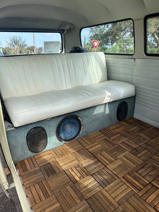 Vw-type-2-bus-1969-yellow-8