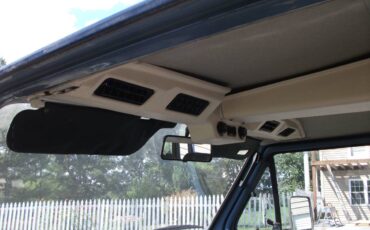 Vw-van-1983-blue-11