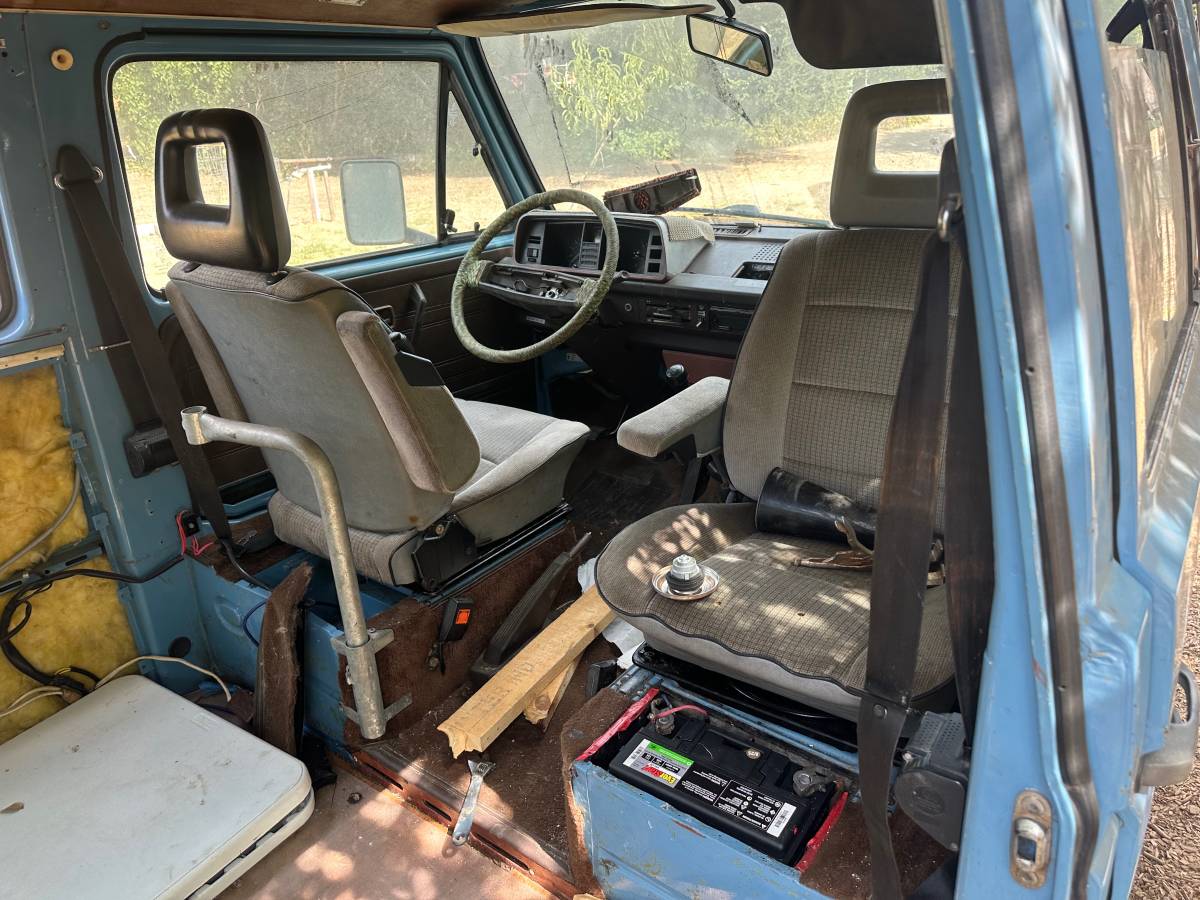 Vw-vanagon-1982-17