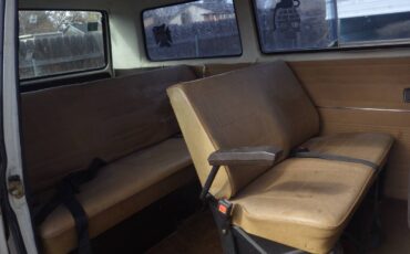 Vw-vanagon-1983-brown-4