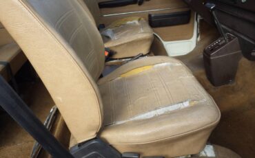 Vw-vanagon-1983-brown-7