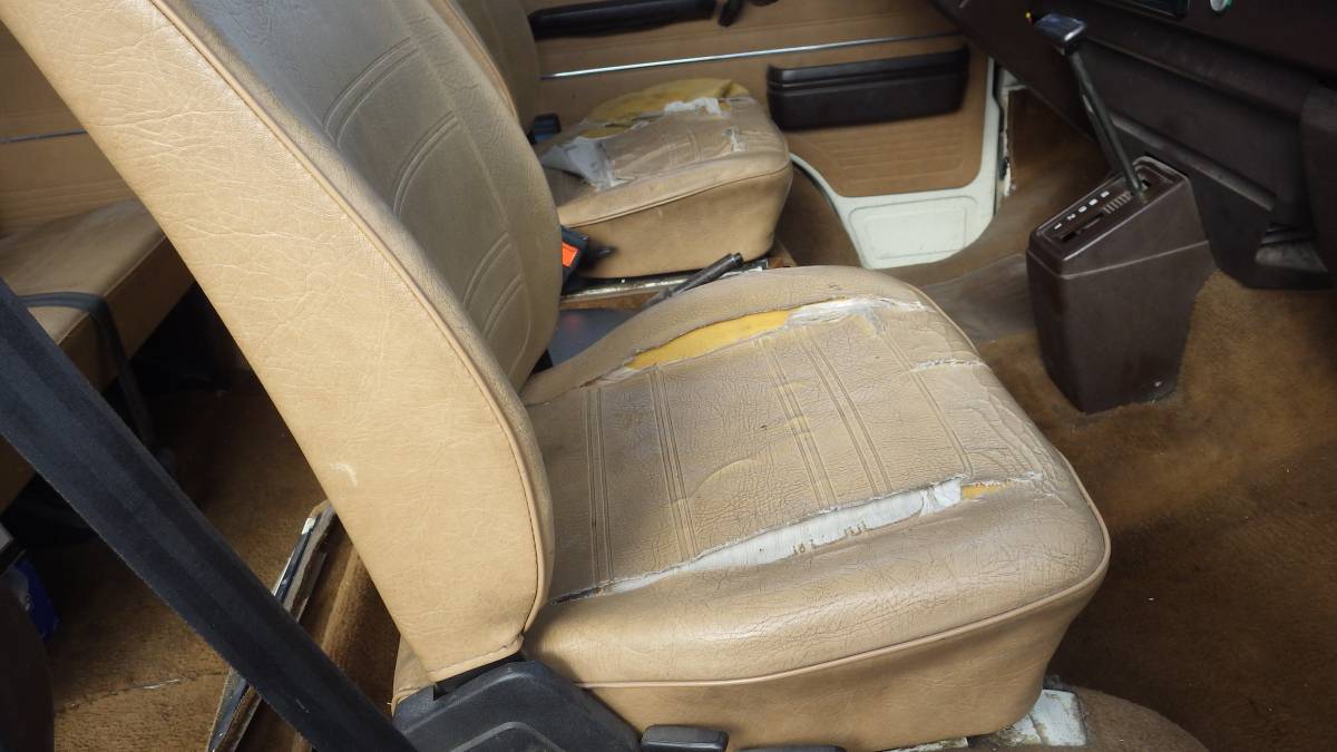 Vw-vanagon-1983-brown-7