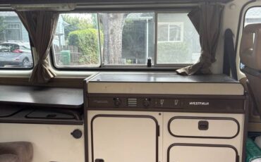 Vw-vanagon-1985-white-4