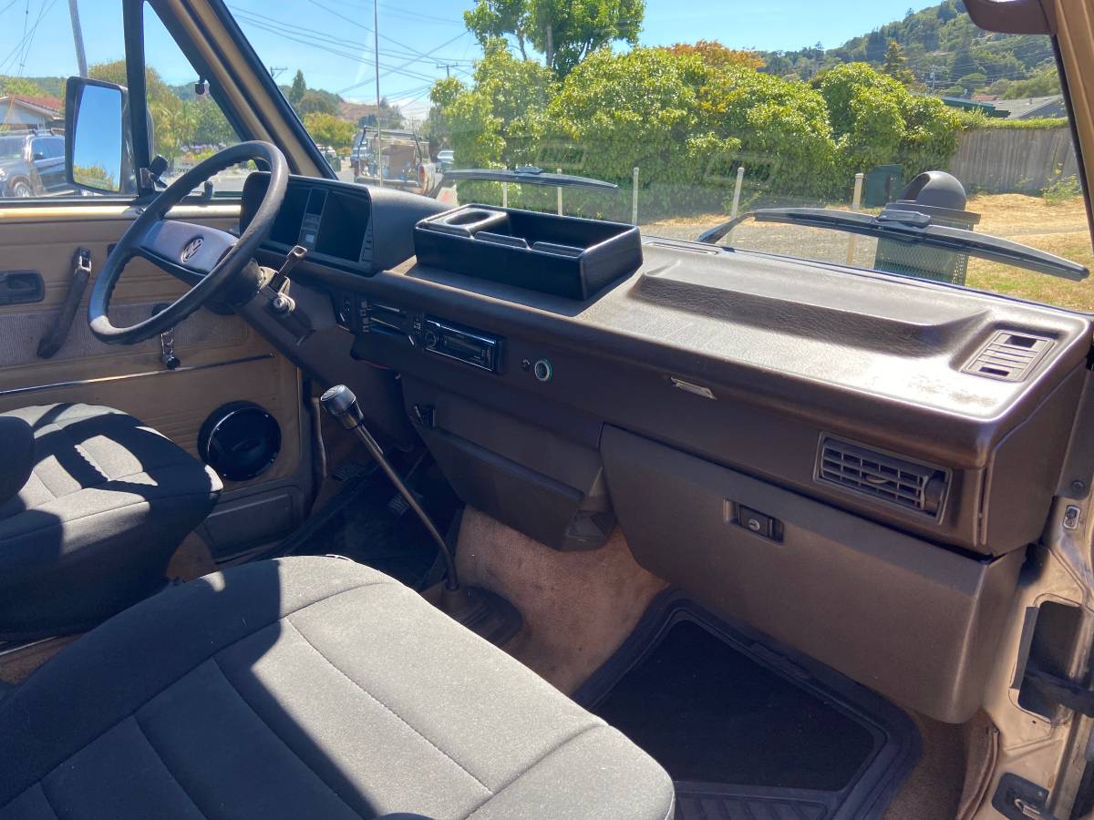 Vw-vanagon-1986-16