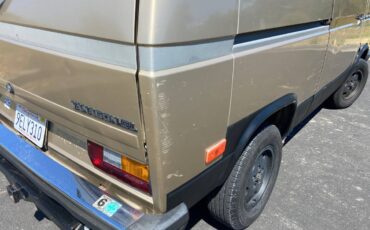 Vw-vanagon-1986-18