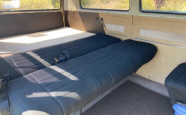 Vw-vanagon-1986-19