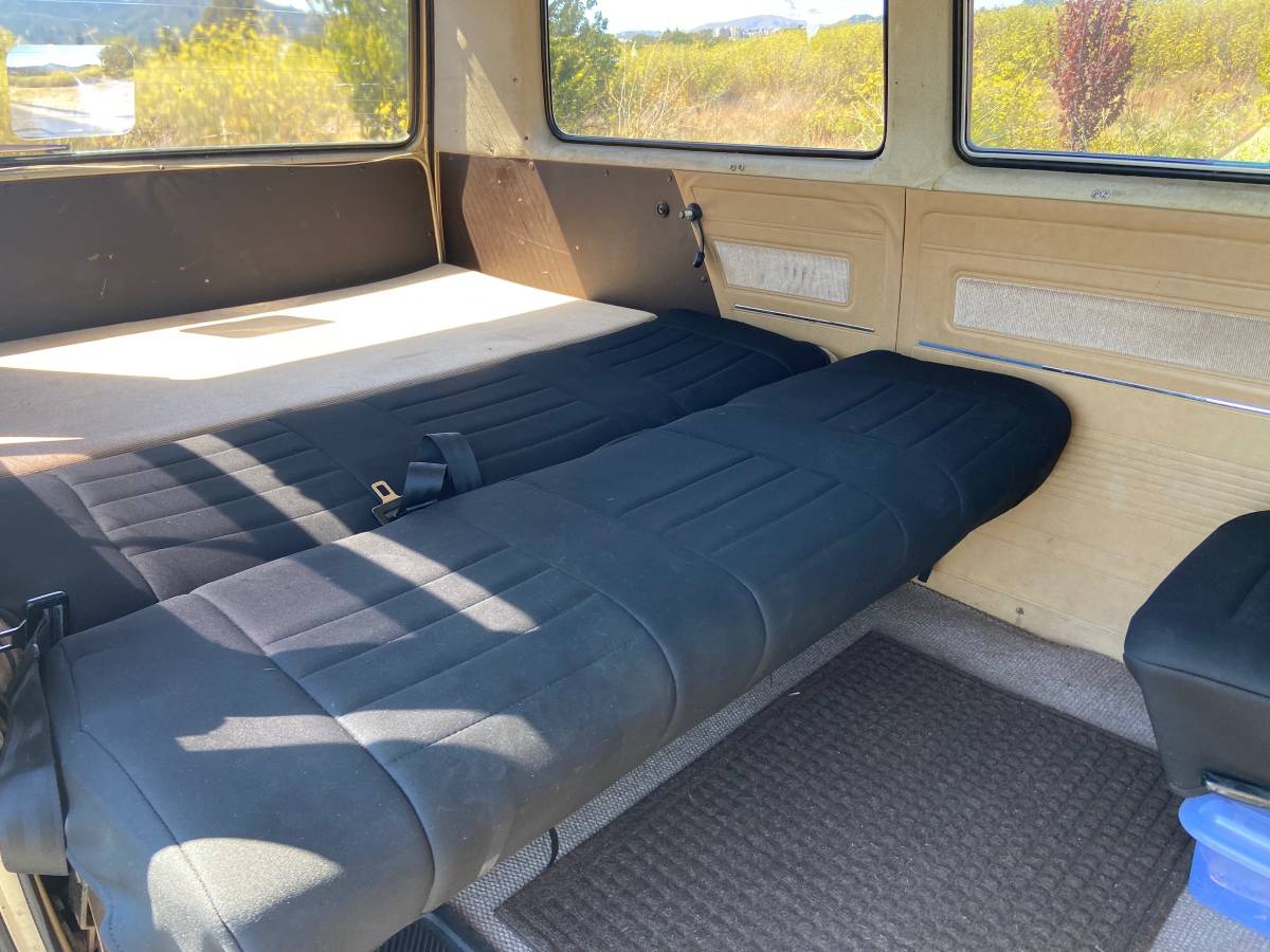 Vw-vanagon-1986-19