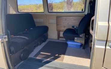 Vw-vanagon-1986-20