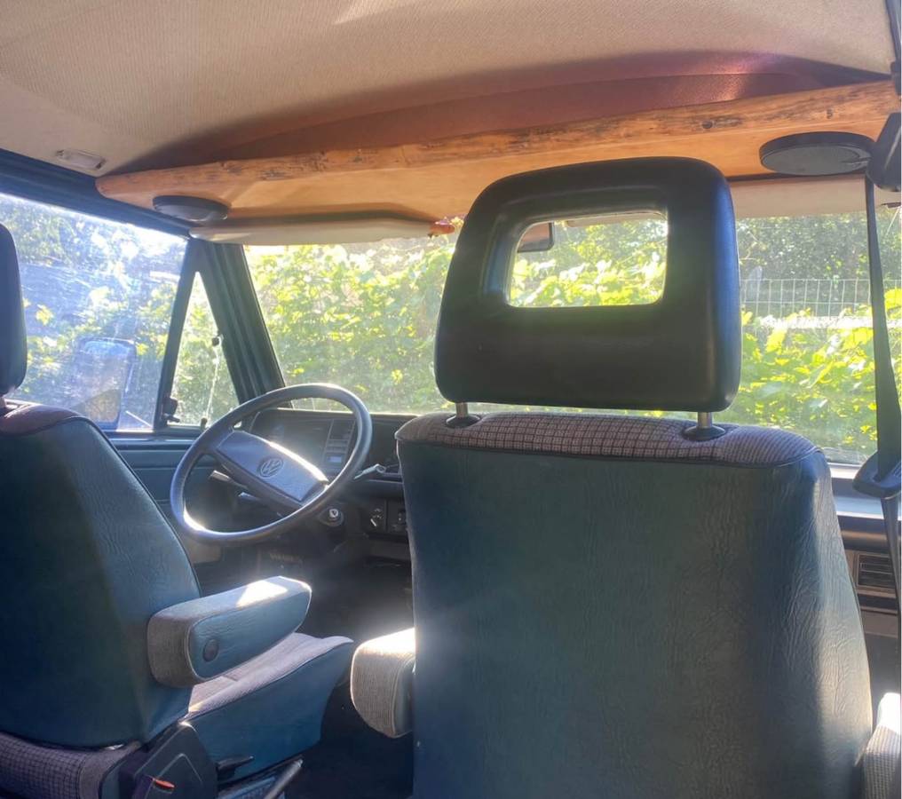 Vw-vanagon-1986-blue-2