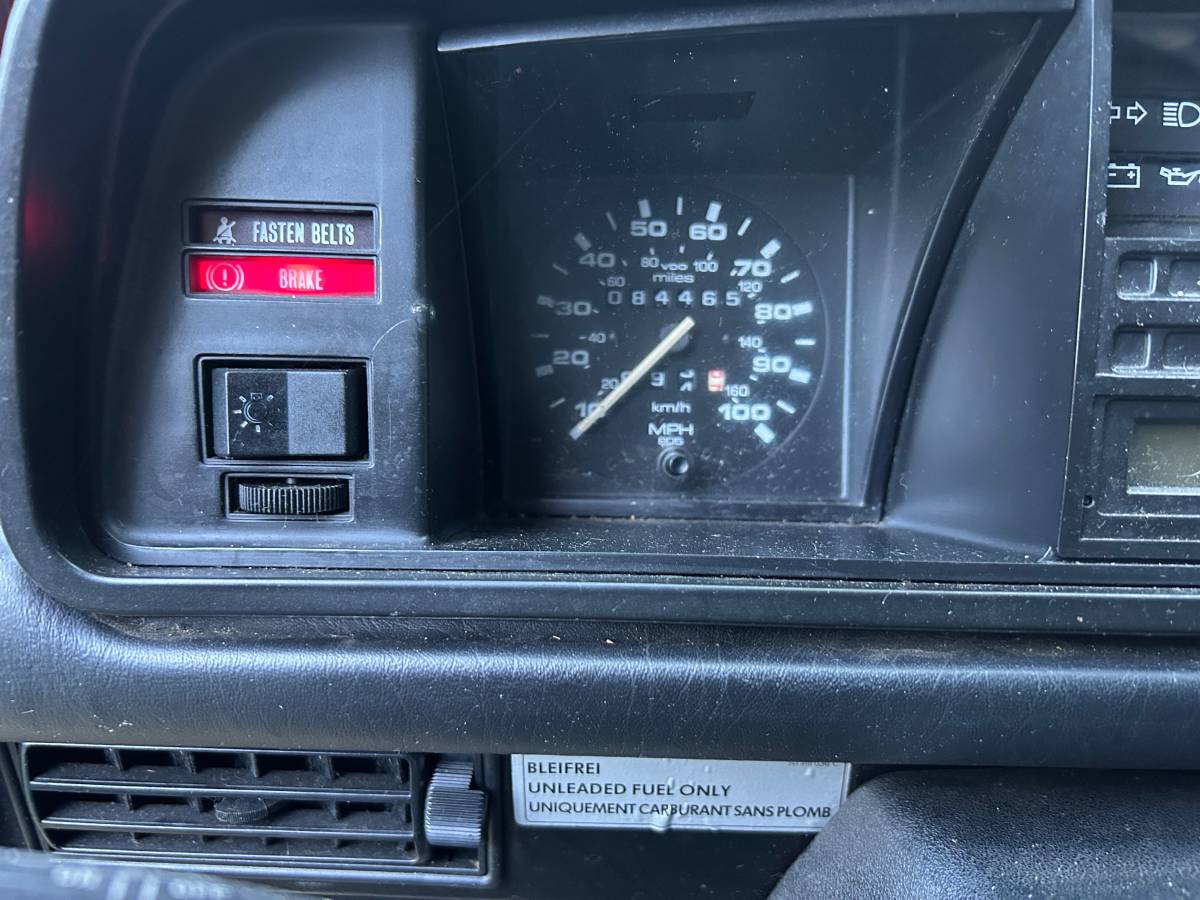 Vw-vanagon-1991-red-1