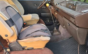 Vw-vanagon-camper-1980-grey-18