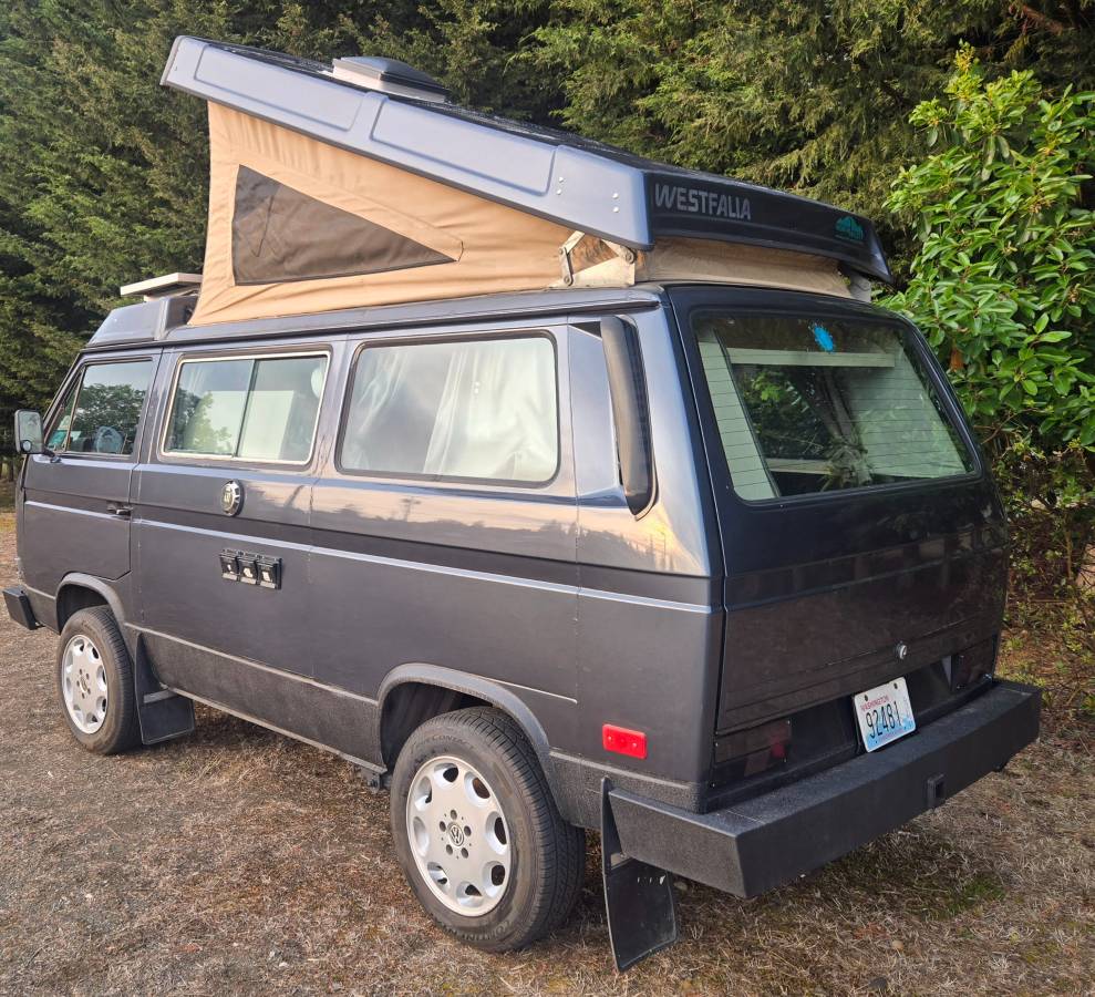 Vw-vanagon-camper-1980-grey-3