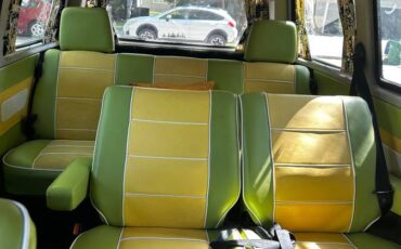 Vw-vanagon-passenger-1990-white-2