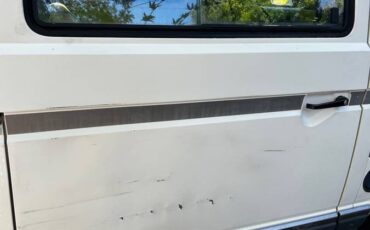 Vw-vanagon-passenger-1990-white-3